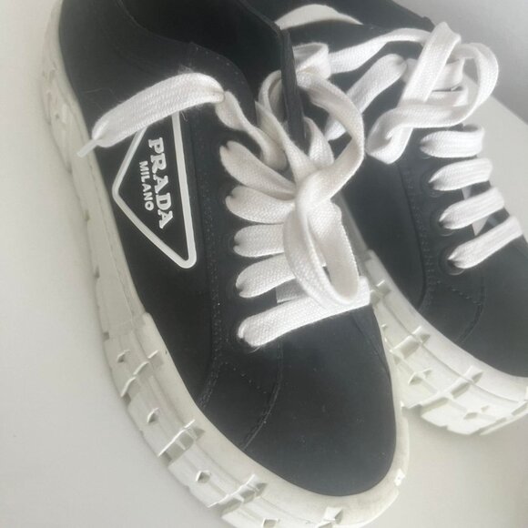 🍋🍌Prada women's shoes - Picture 5 of 5